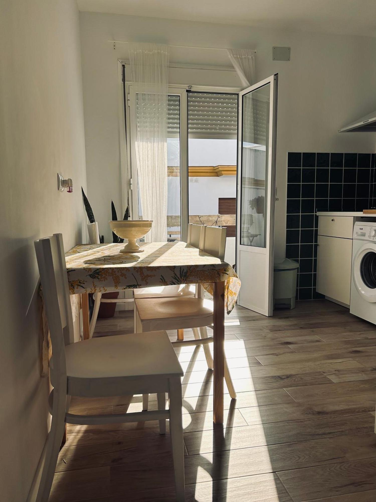 Apartamento Gades Conil C コニル・デ・ラ・フロンテラ エクステリア 写真